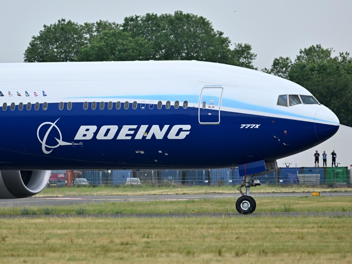 A tiny investment firm claims Boeing ‘hoodwinked’ it into buying a failing supplier  more than a year after Boeing claimed it was ‘held hostage’ over the same deal [Video]