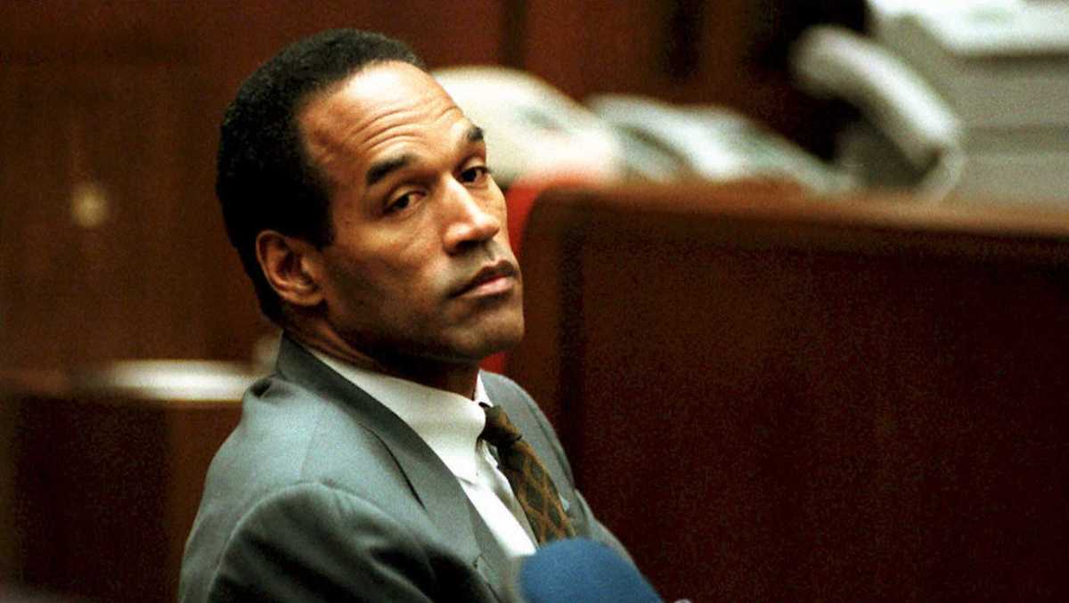 OJ Simpson, one-time football legend acquitted of murder charges, dies at 76 [Video]