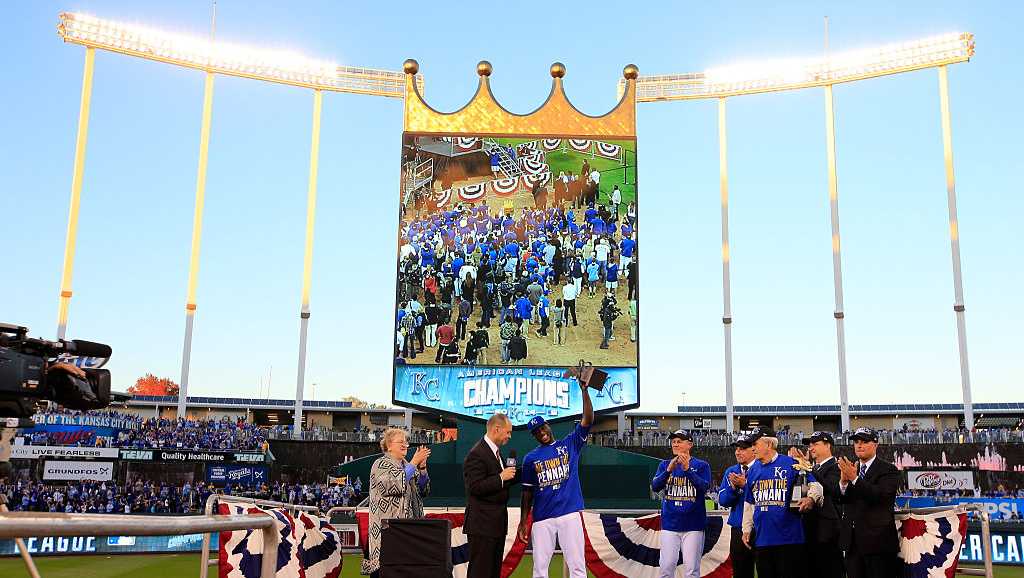 Royals plan celebration for 10-year anniversary of 2014 ALCS win [Video]