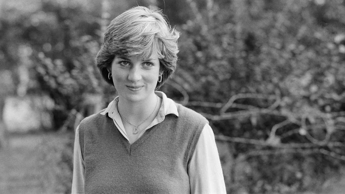 ‘Lovely girl  send anywhere’  Princess Diana’s first-ever job contract up for auction [Video]