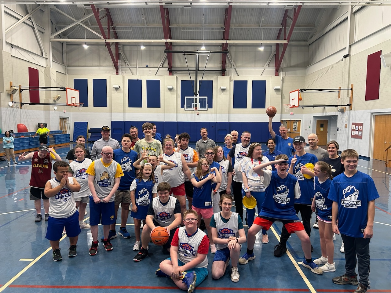 Hooping it up: Medina Sunrise Rotarians partner with Empower Sports [Video]