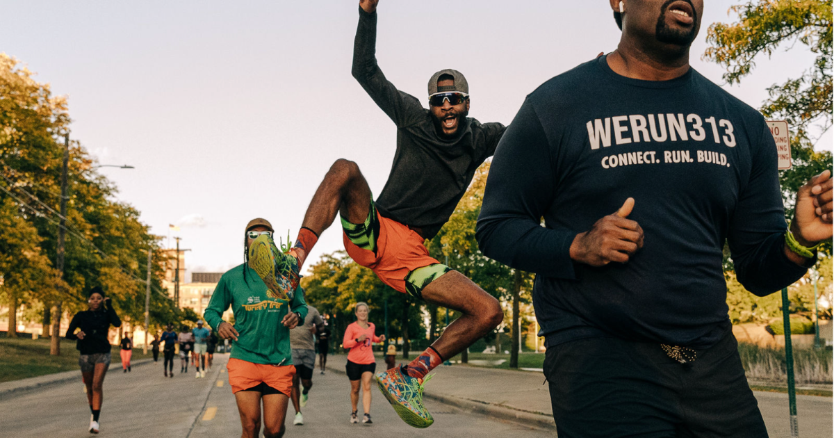 Detroit runners gear up for Two Mile Tuesday [Video]