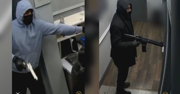 Surrey RCMP look to identify 2 armed suspects in robbery - BC [Video]