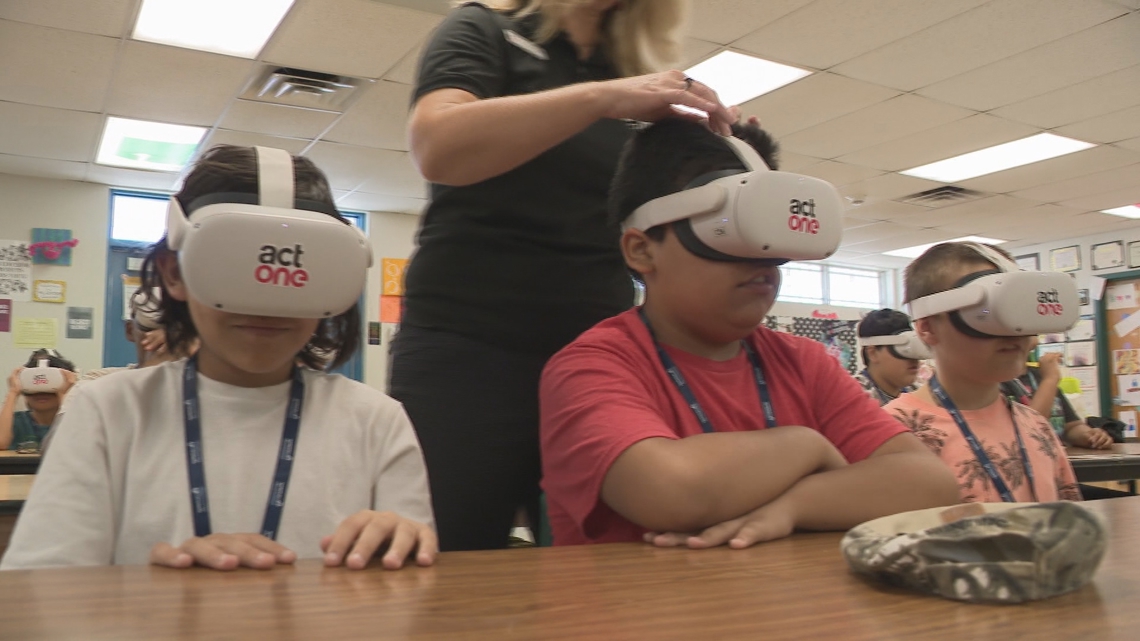 Valley non-profit helps connect students to virtual field trips [Video]