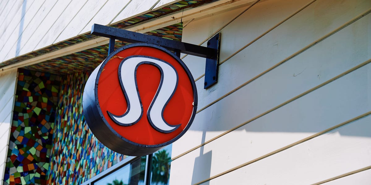 Lululemon Employees of Color Respond to Founder’s Comments on DEI [Video]