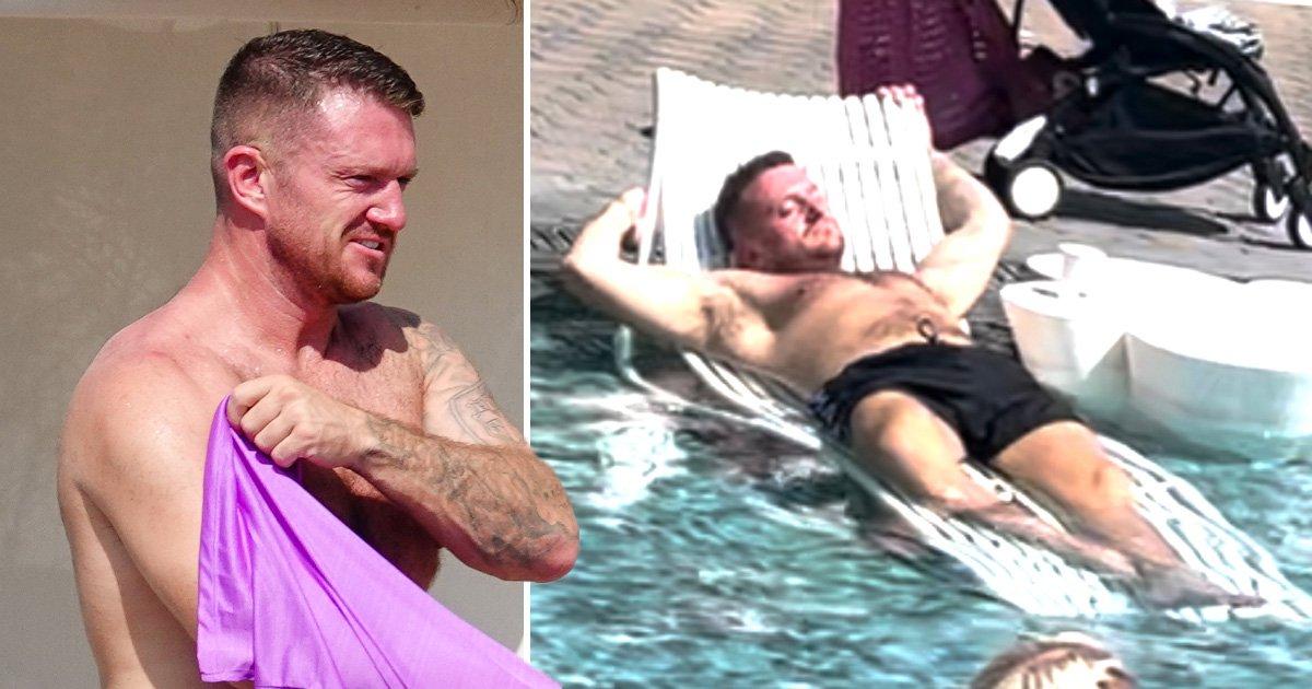 Tommy Robinson suns himself in Aiya Napa while ‘stoking riots’ online | UK News [Video]