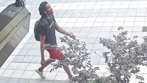 Atlanta police looking for man accused of groping woman then running away [Video]