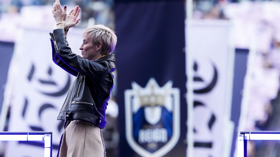 Seattle Reign retire Megan Rapinoe’s jersey, beat North Carolina Courage 1-0 in stoppage time [Video]