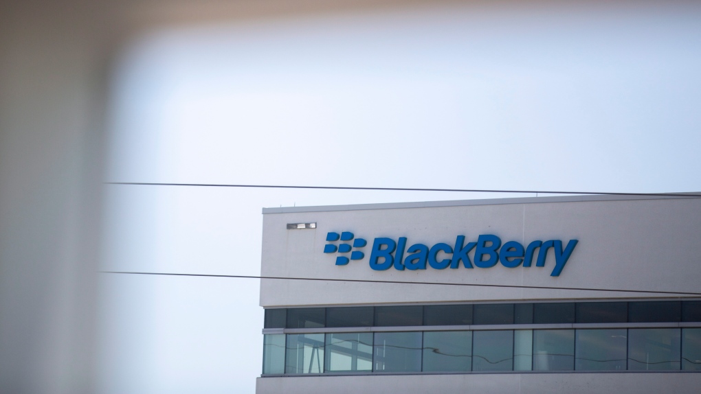 BlackBerry: Ex-chief marketing officer behind lawsuit [Video]