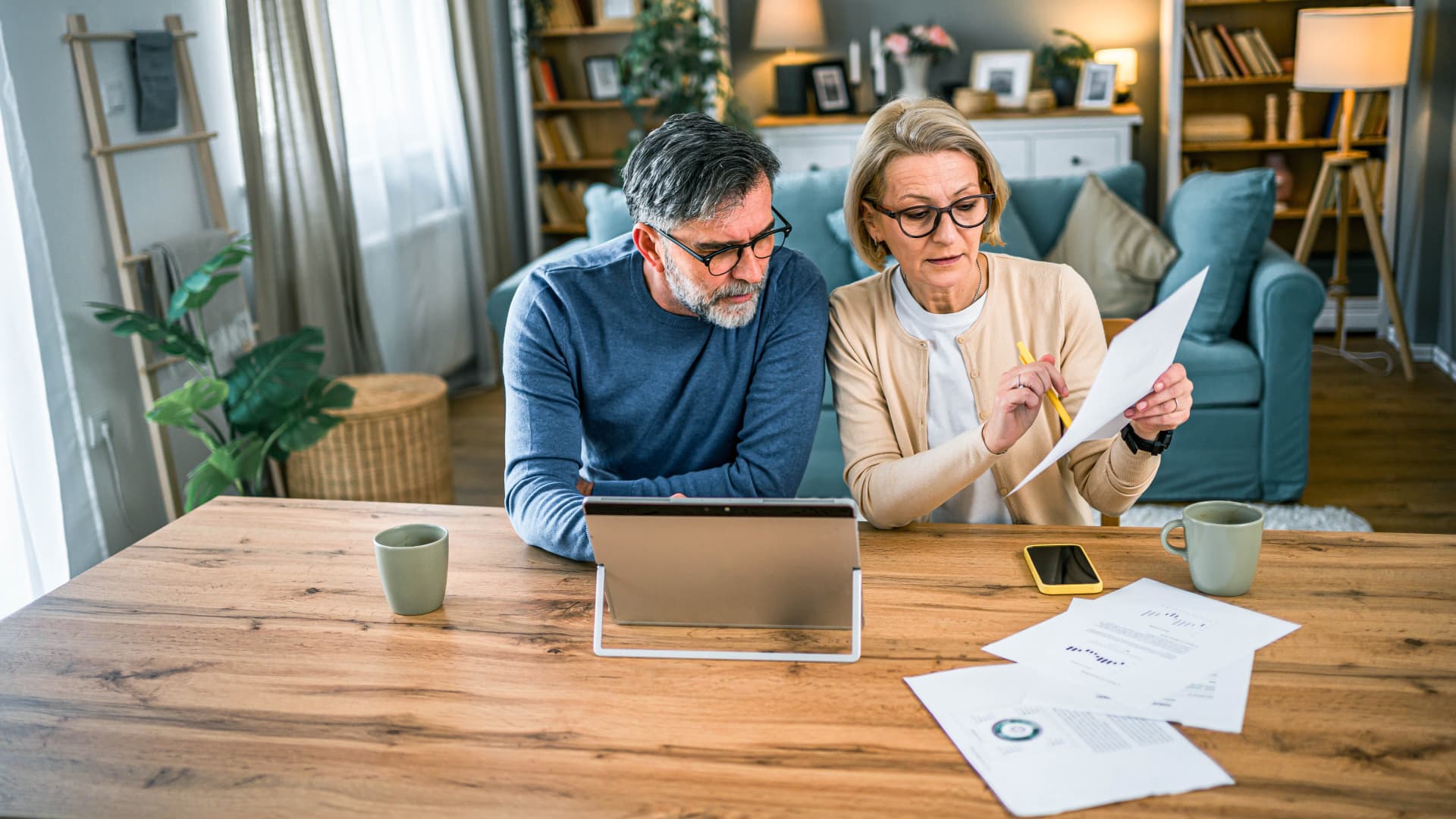 44% of workers are ‘cautiously optimistic’ about retirement: CNBC poll [Video]