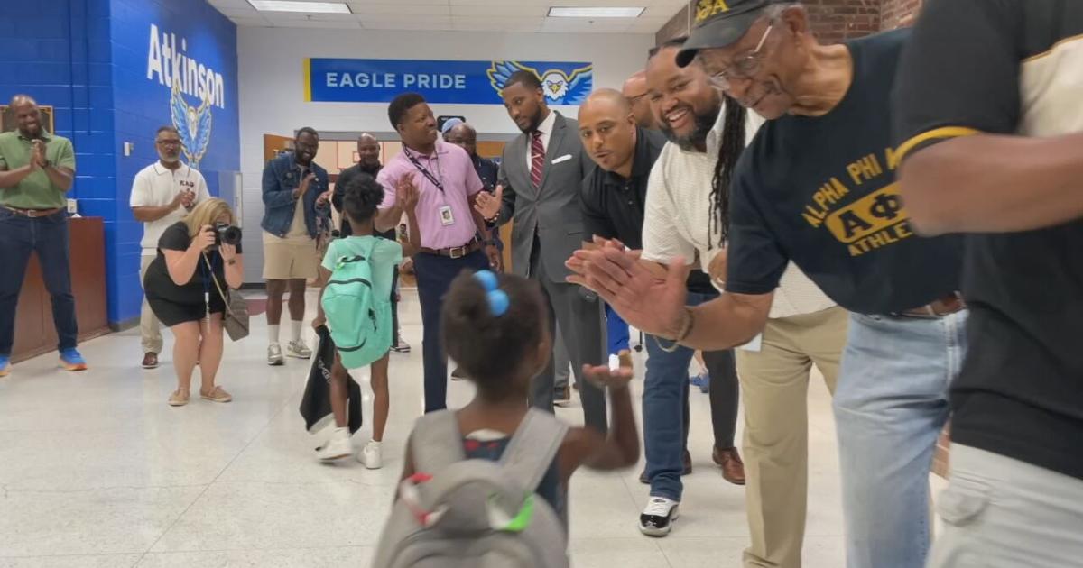 JCPS ‘Flash Dads’ visit J.B. Atkinson Academy to surprise students with positive energy | Education [Video]