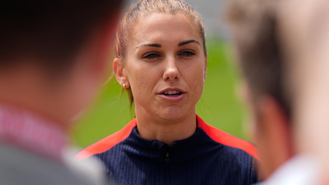 Alex Morgan reveals retirement, announces she’s pregnant [Video]