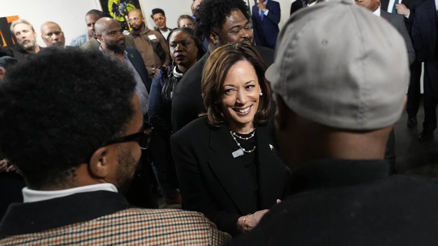 Harris zeroes in on Black men as she and Republican Donald Trump seek to fire up key voting blocs  Boston 25 News [Video]