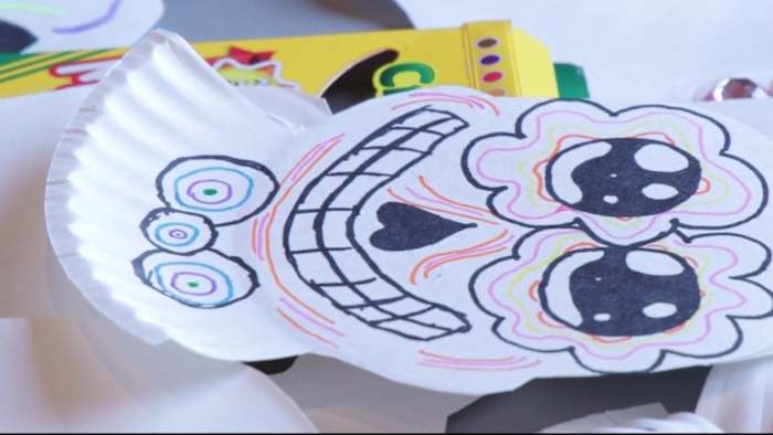 Homeschool community celebrates Dia de los Muertos with focus on culture, ancestry [Video]