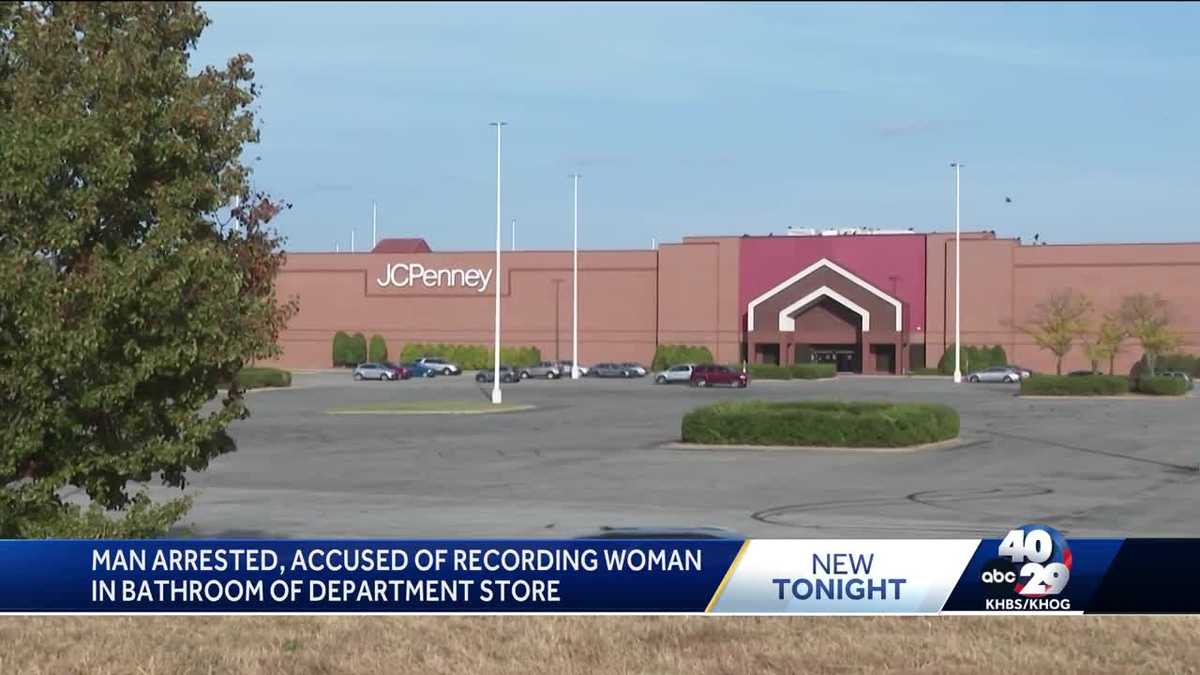 Woman encounters peeping Tom in Fayetteville mall bathroom [Video]