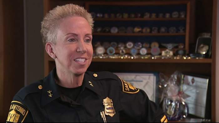 Its bittersweet: San Antonio assistant police chief retires after 35 years of service [Video]