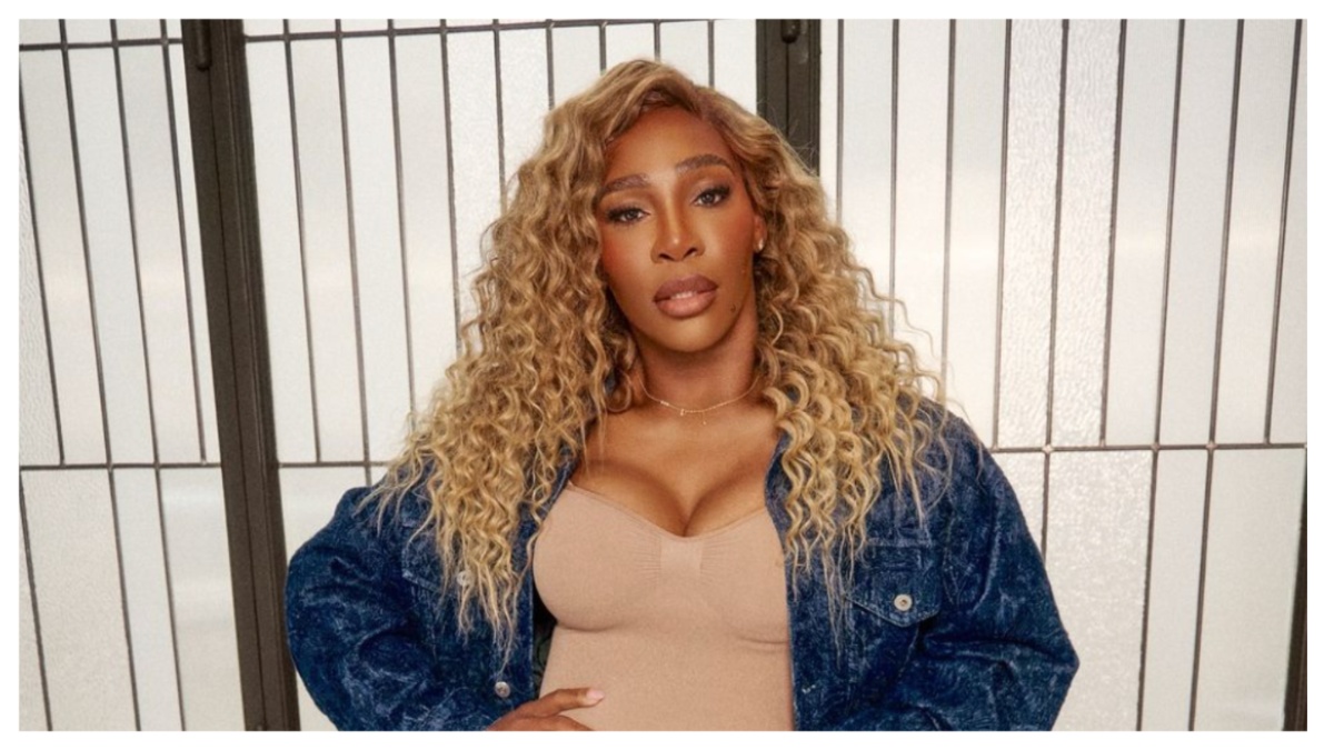 Serena Williams’ Glam Look Slammed By Fans Who Say ‘Face Lightening’ and Filler Leave Her Looking ‘Like a Completely Different Human’ [Video]