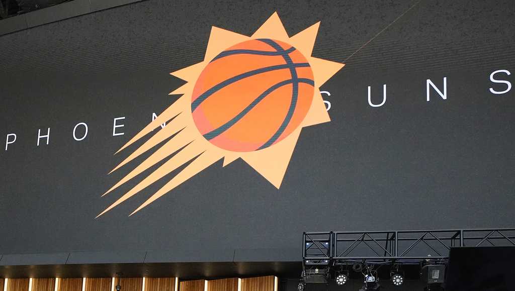 Ex-Phoenix Suns employee files discrimination lawsuit against team [Video]