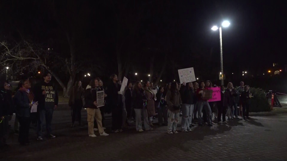 University of Idaho students protest potential DEI changes [Video]