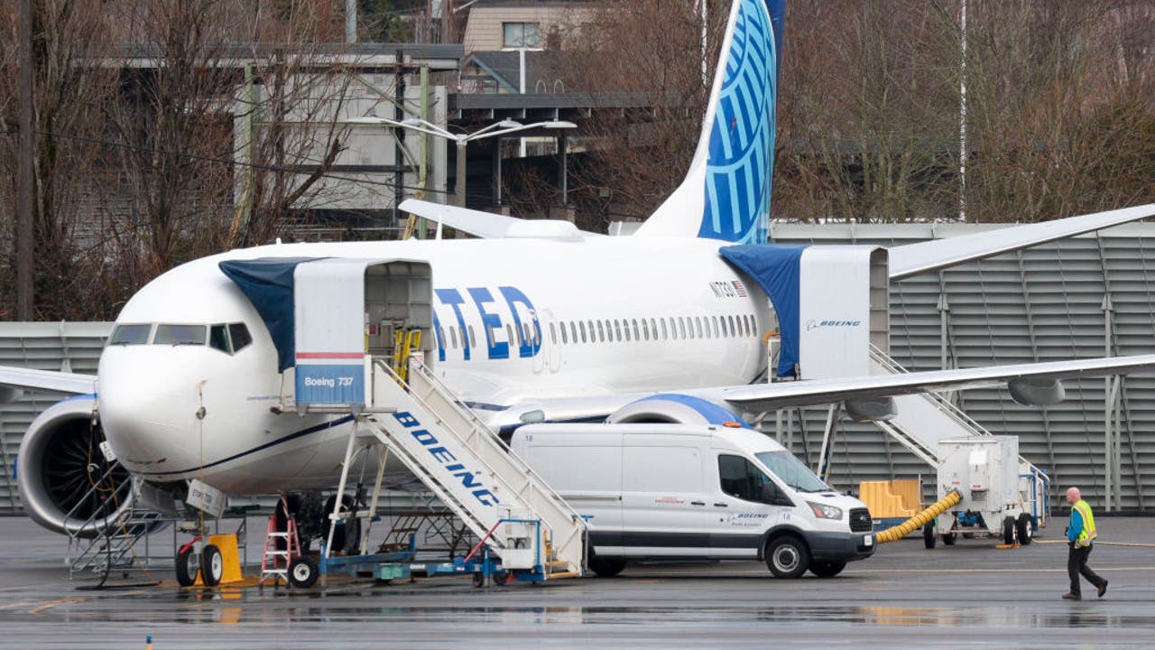 Texas federal court rejects Boeing plea deal over 737 Max crashes, cites DEI concerns [Video]