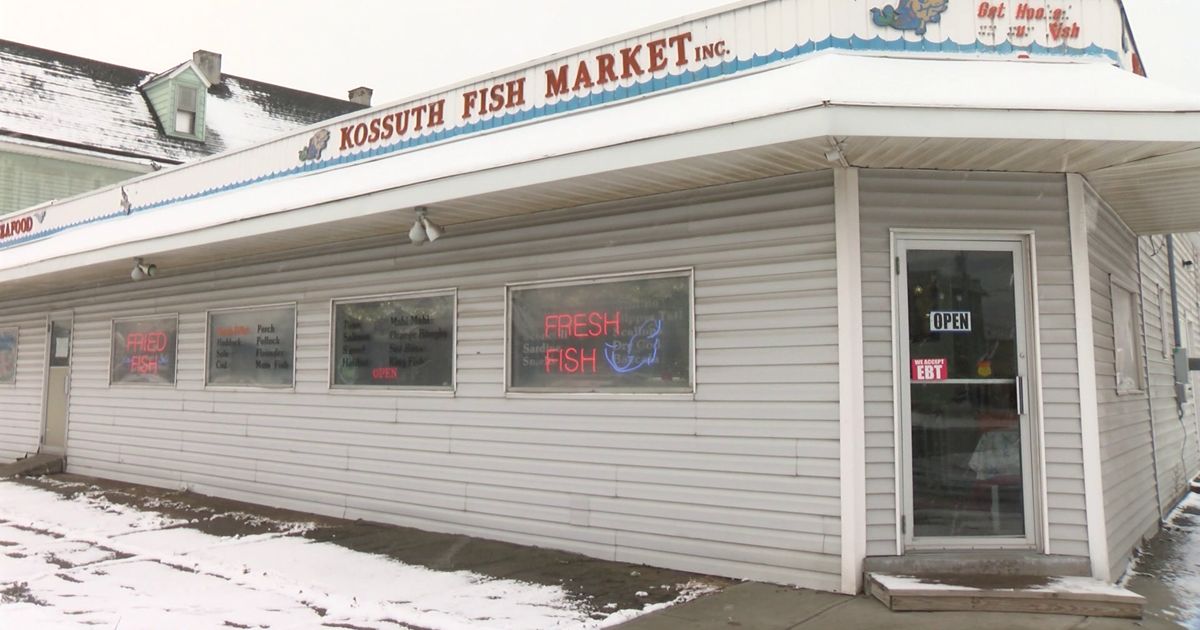 50 Years of Fish: Quality and Loyalty Fuel Kossuth Fish Market’s Longevity | Local [Video]