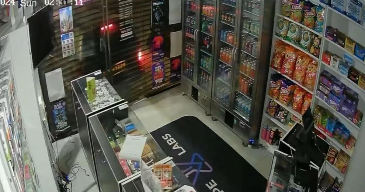 The moment a van reverses into Cardiff shop causing thousands of pounds of damage [Video]