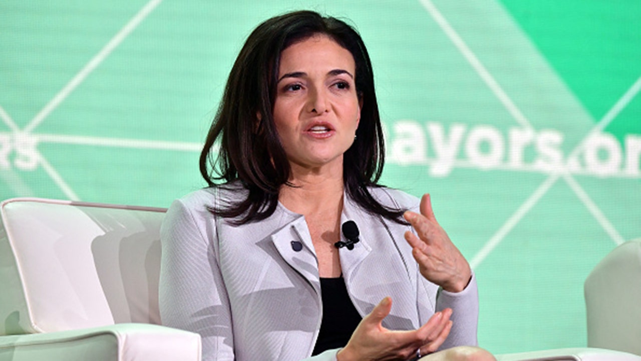 Mark Zuckerberg blamed Sheryl Sandberg for Meta ‘inclusivity’ push: report [Video]